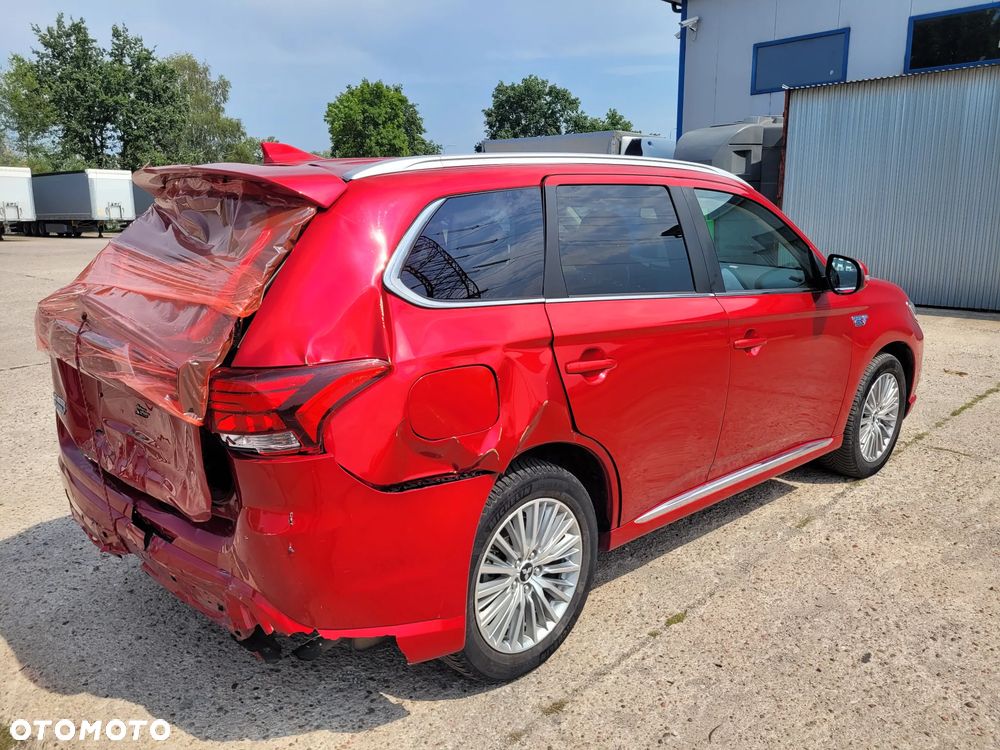 Mitsubishi Outlander 2.4 4WD CVT Intense - 7