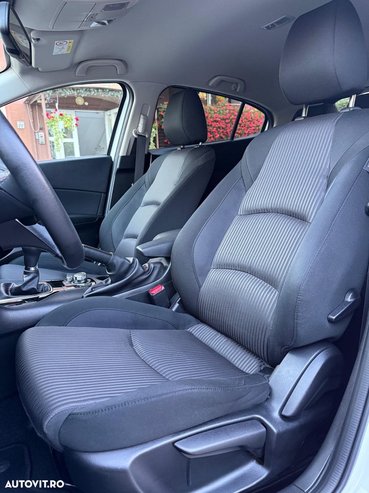 Mazda 3 SKYACTIV-G 120 Sports-Line - 30