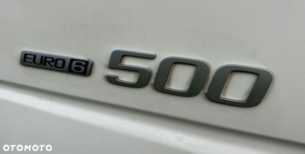 Volvo - 8