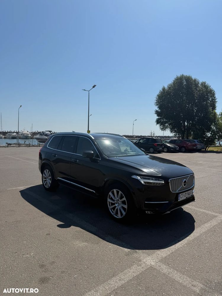Volvo XC 90 D5 AWD Geartronic RDesign - 6