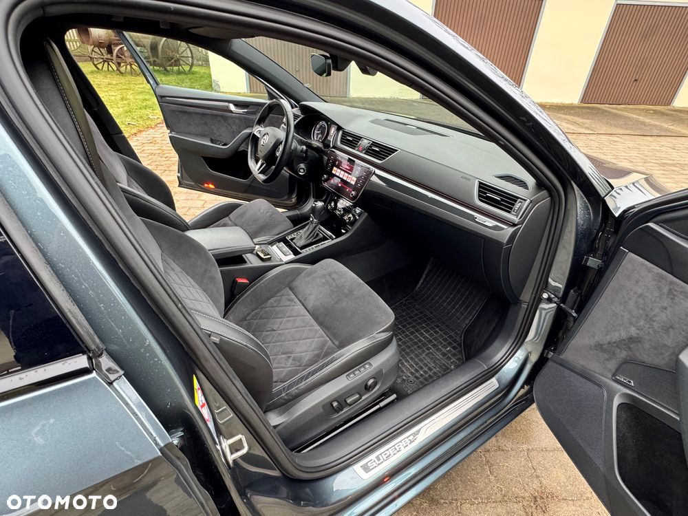 Skoda Superb 2.0 TSI 4x4 Sportline DSG - 22