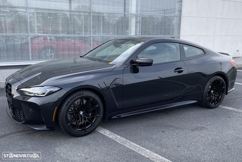 BMW M4 Competition xDrive - 2