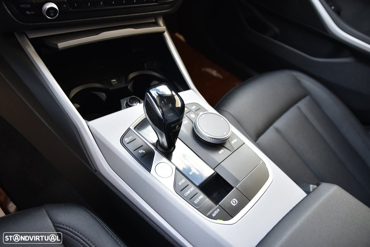 BMW 318 d Auto - 16