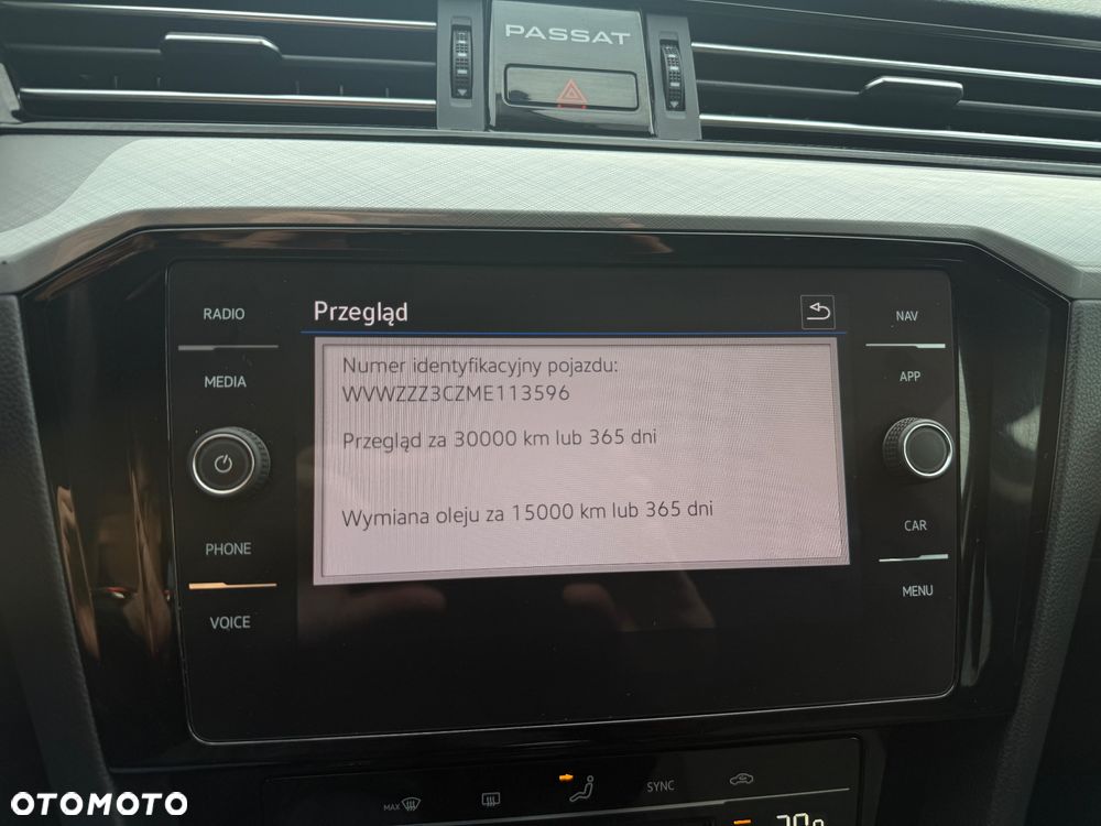 Volkswagen Passat 2.0 TDI EVO Business - 19