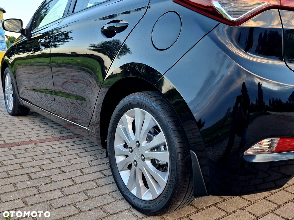 Hyundai i20 1.2 BlueDrive Fresh - 9