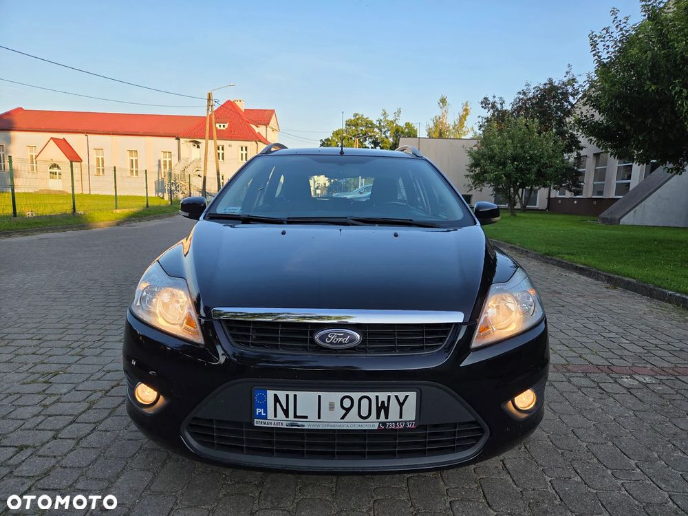 Ford Focus 1.6 16V Black Magic - 1