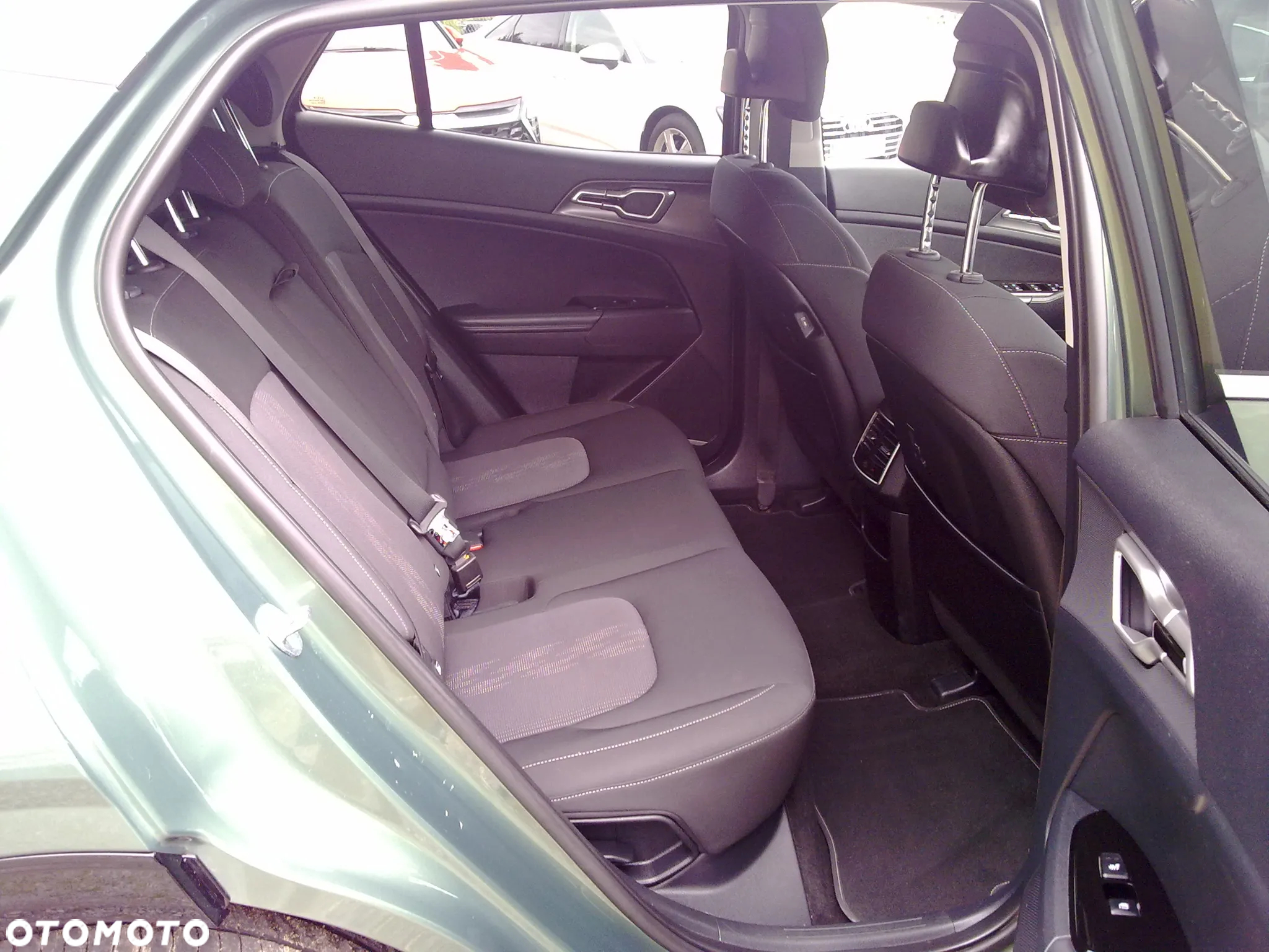 Kia Sportage 1.6 T-GDI PHEV Business Line 4WD - 22