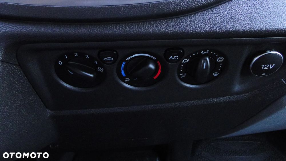 Ford Transit - 16