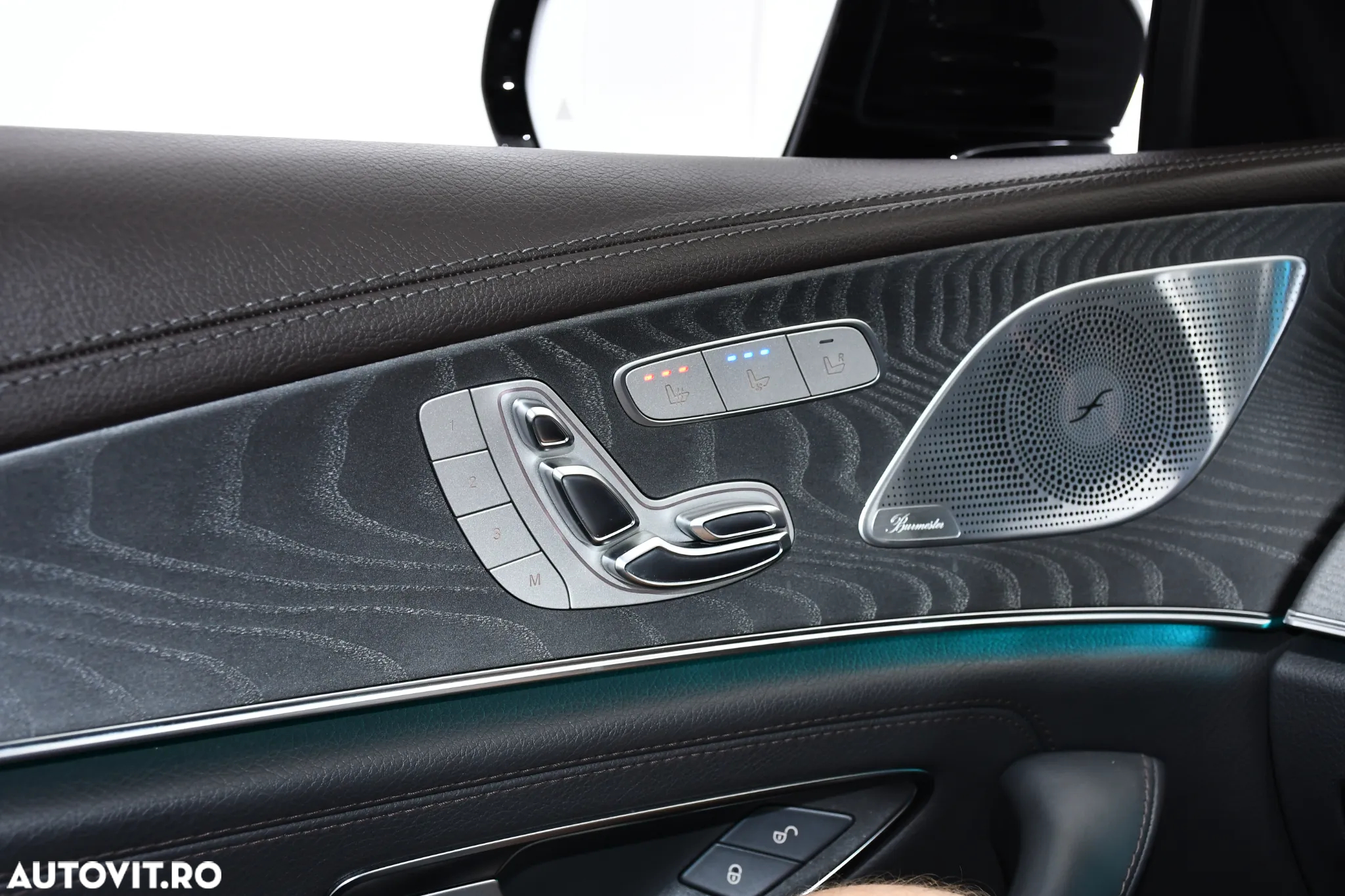 Mercedes-Benz CLS AMG 53 4MATIC Aut - 30