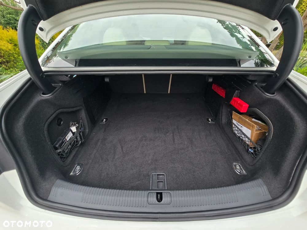 Audi A4 Limousine 2.0 TFSI quattro S tronic design - 9