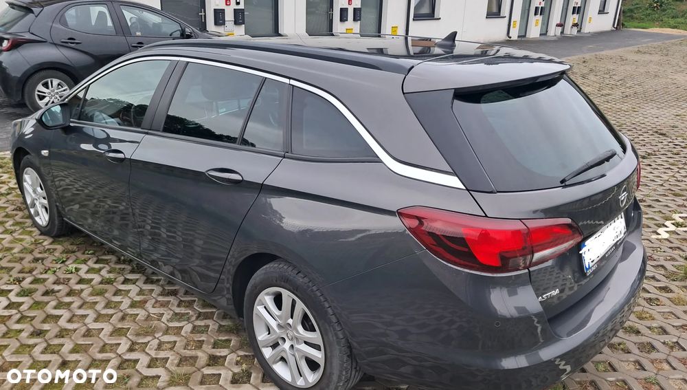 Opel Astra 1.6 D (CDTI) Business - 2