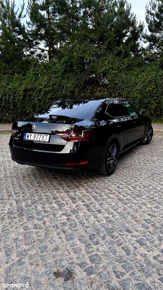 Skoda Superb 2.0 TDI Style - 3