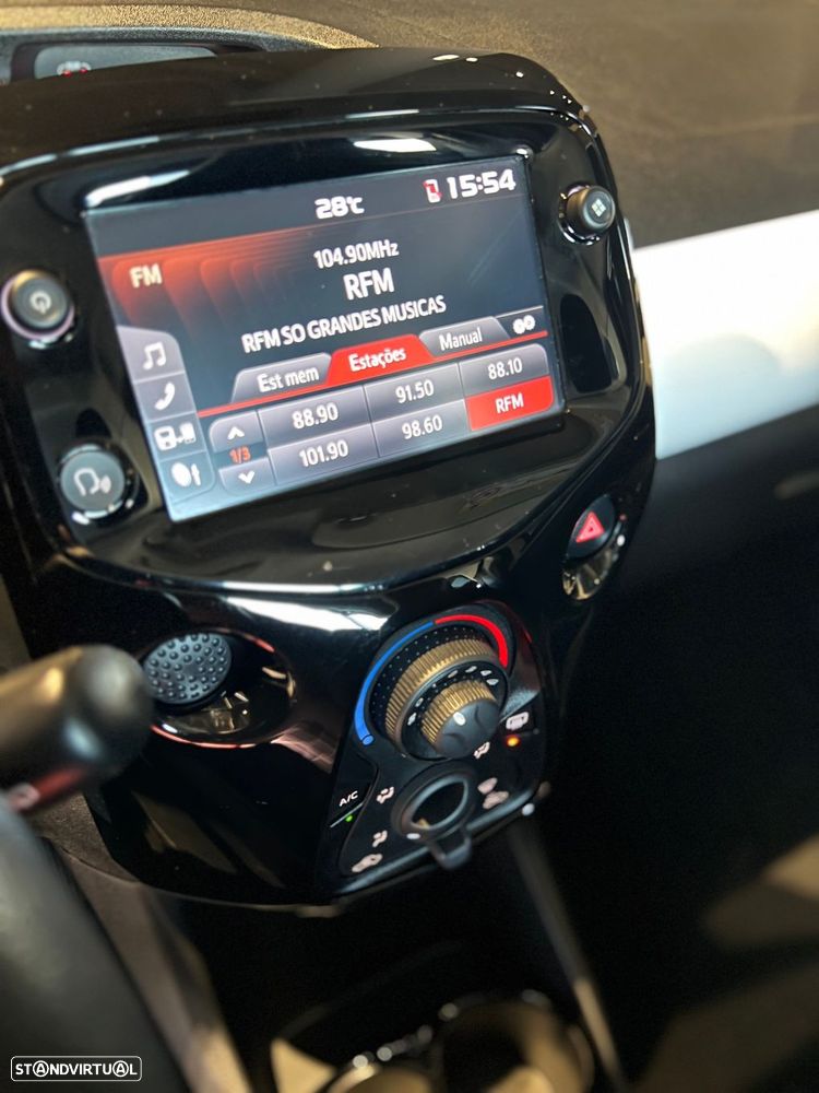Peugeot 108 1.0 VTi Allure - 25