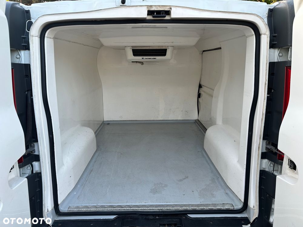 Renault Trafic - 19