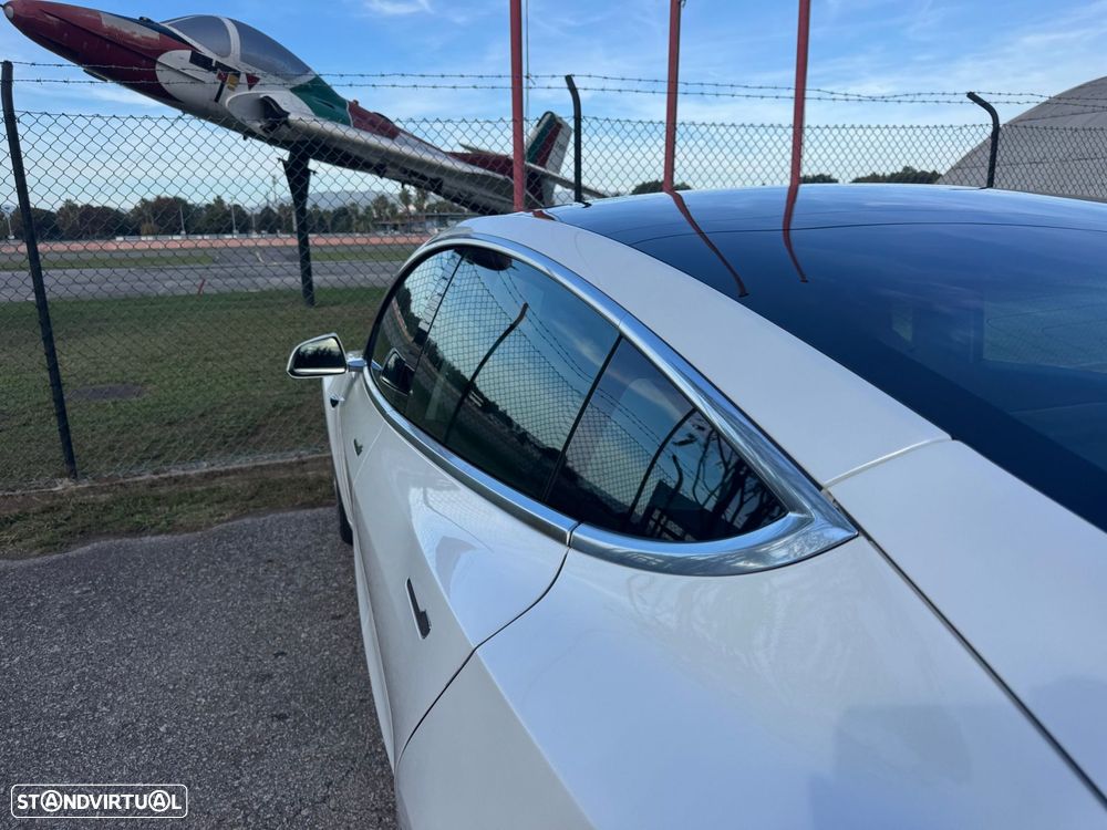Tesla Model 3 Standard RWD Plus - 52