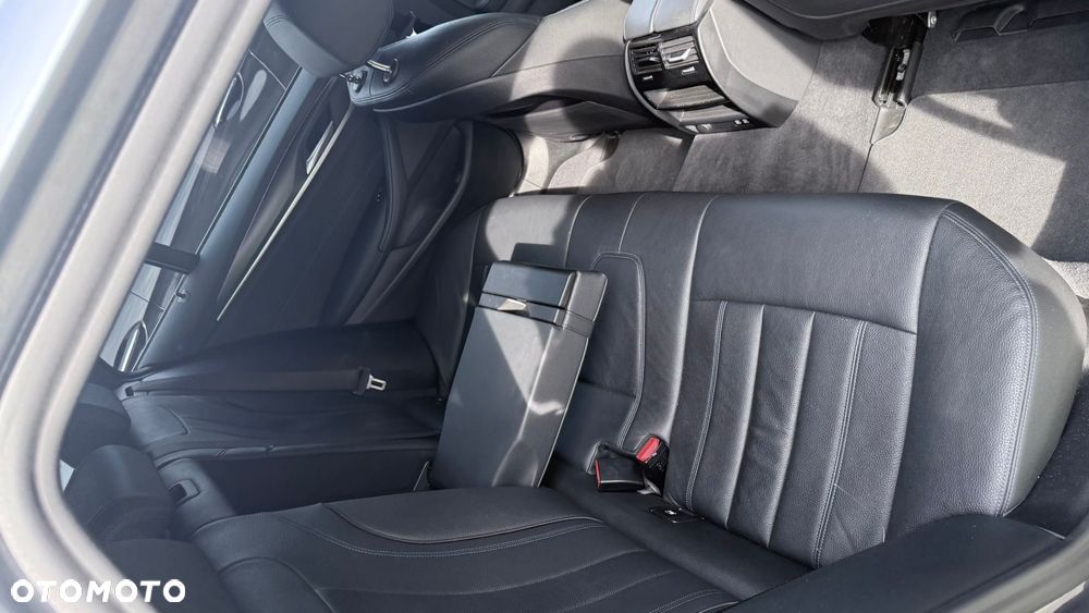 BMW Seria 5 520d xDrive MHEV Sport Line sport - 16