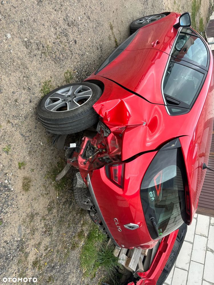 Renault Clio 0.9 TCe Limited - 17
