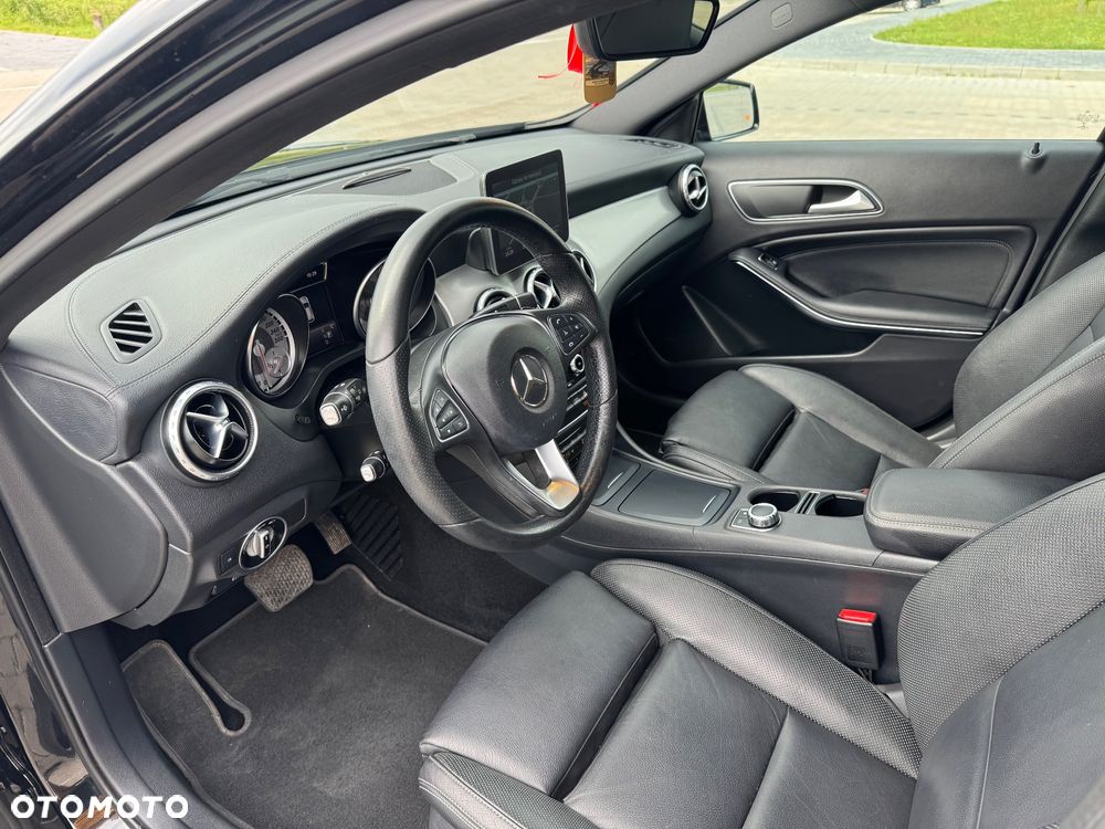Mercedes-Benz GLA 200 (CDI) d 7G-DCT - 6