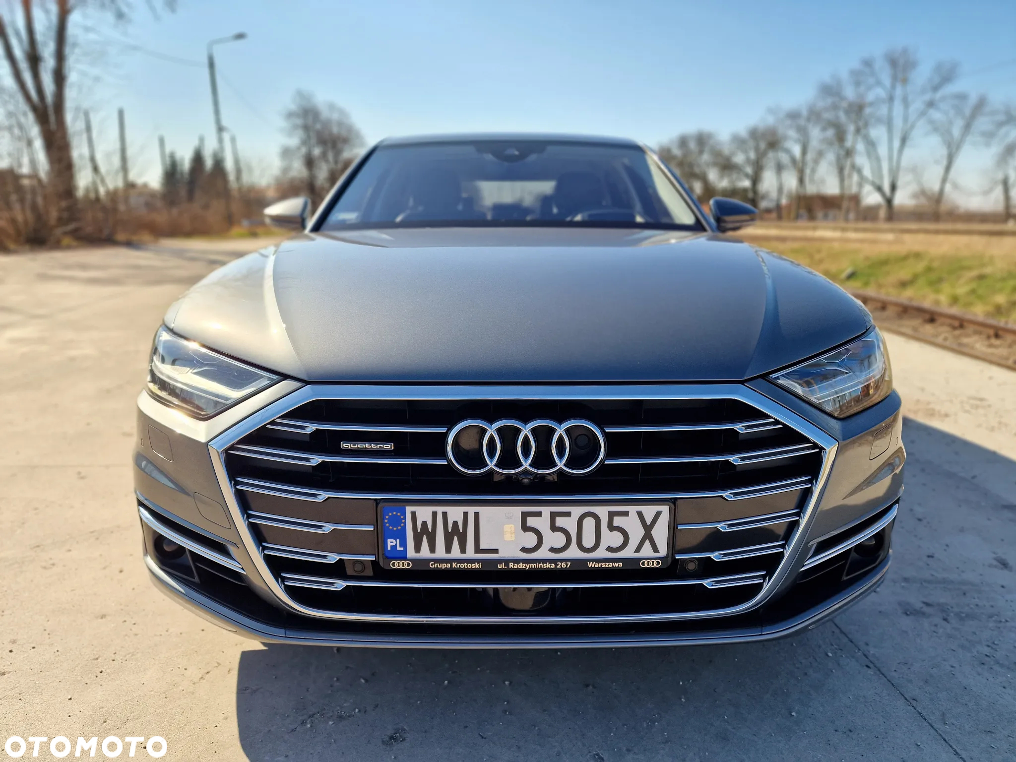 Audi A8 - 2