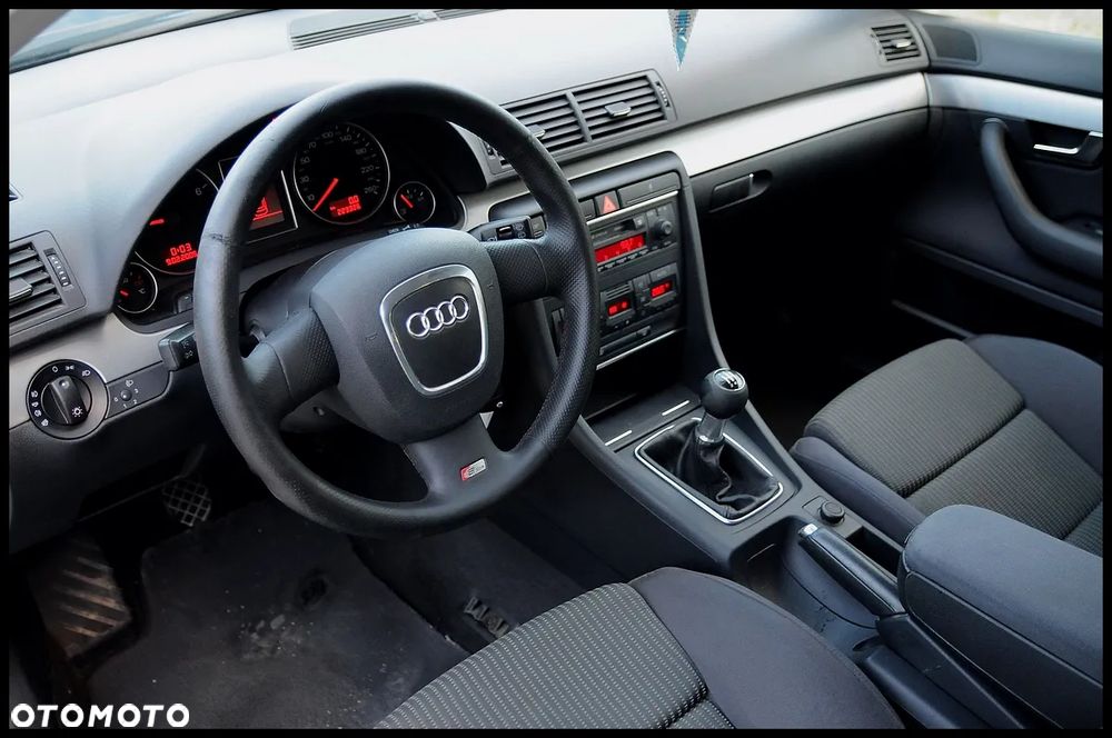 Audi A4 Avant - 5