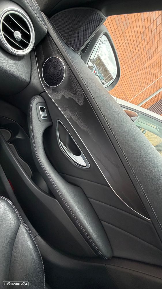 Mercedes-Benz C 300 h AMG Line - 30