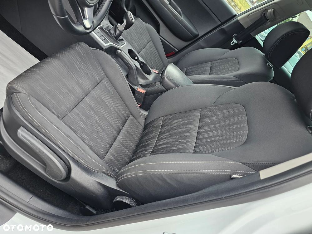 Kia Sportage - 13