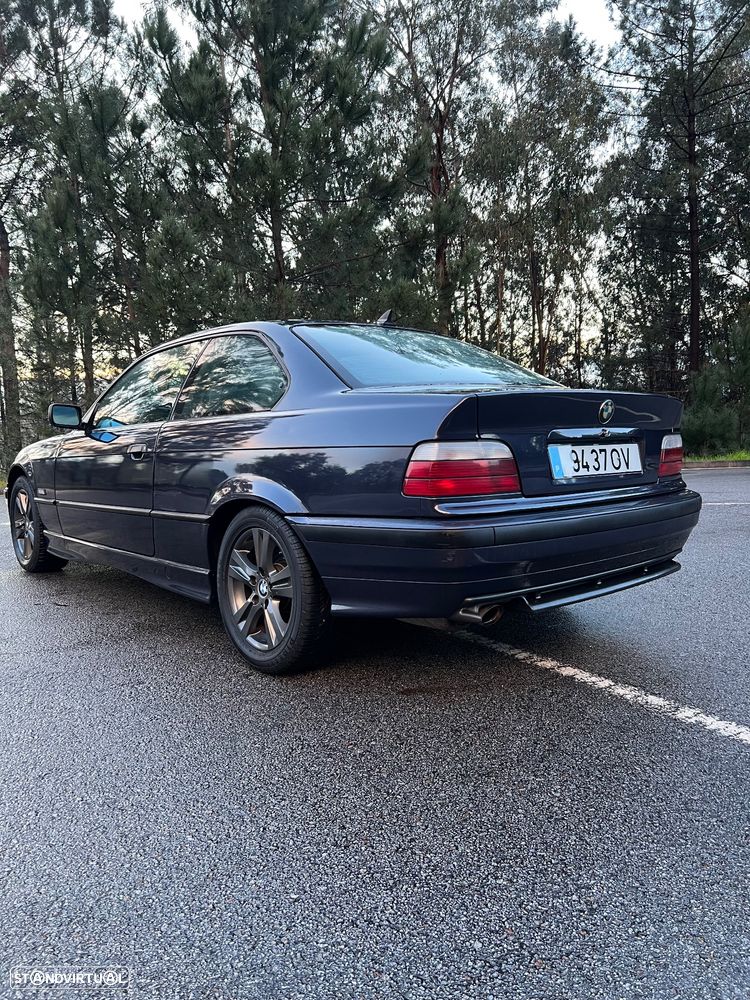 BMW 318 iS Coupé - 3