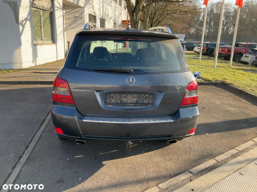 Mercedes-Benz GLK 220 CDI DPF 4Matic BlueEFFICIENCY 7G-TRONIC - 5