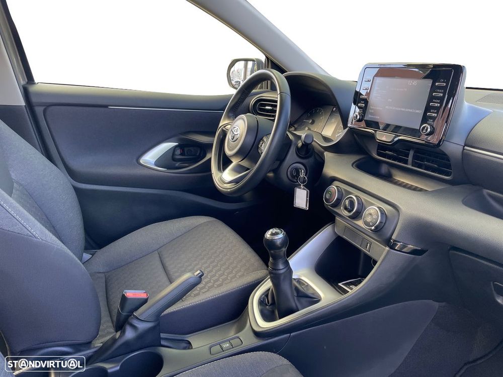 Toyota Yaris - 6