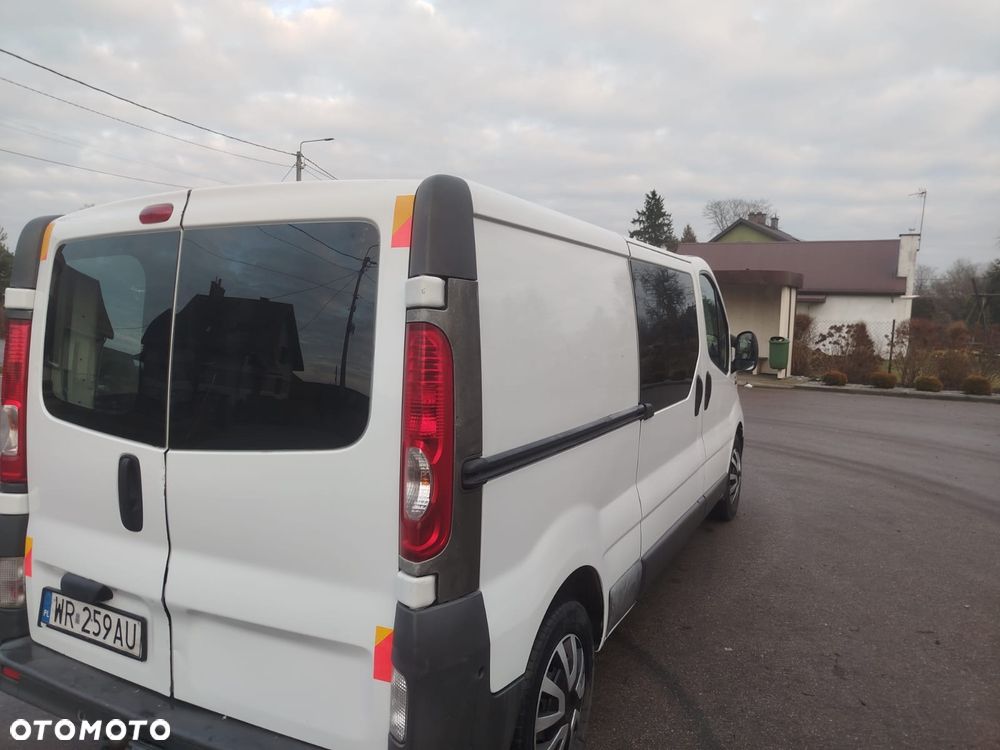 Opel Vivaro - 4