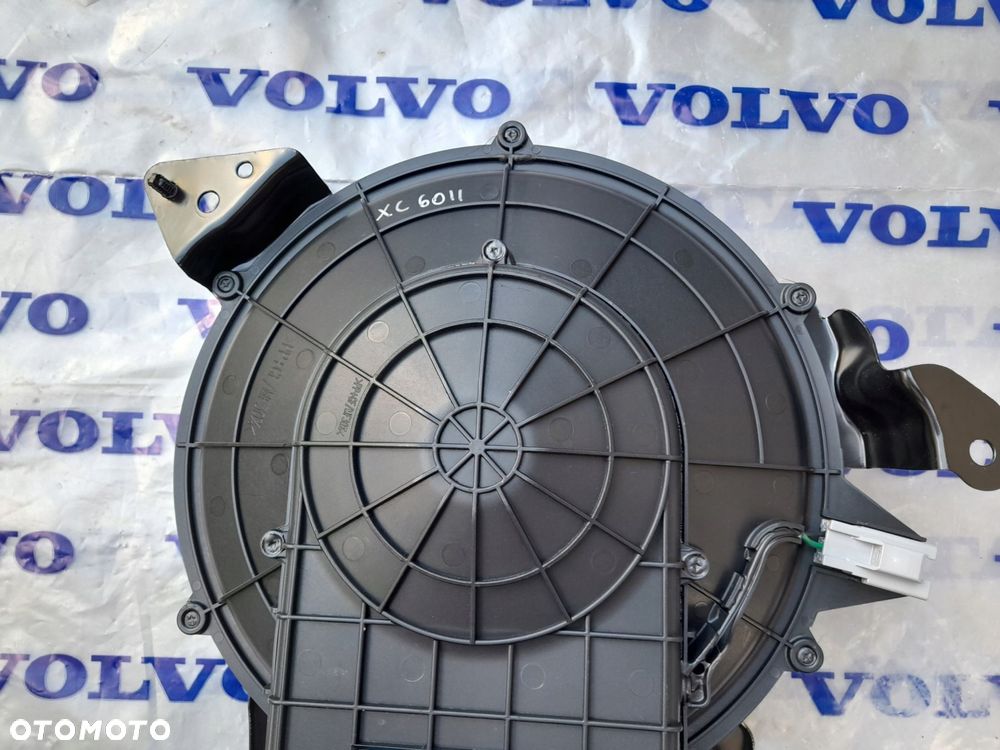 subwoofer głośnik 32212620 volvo xc60 ii 2018r - 3