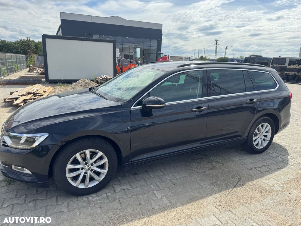 Volkswagen Passat 2.0 TDI (BlueMotion Technology) DSG Comfortline - 1