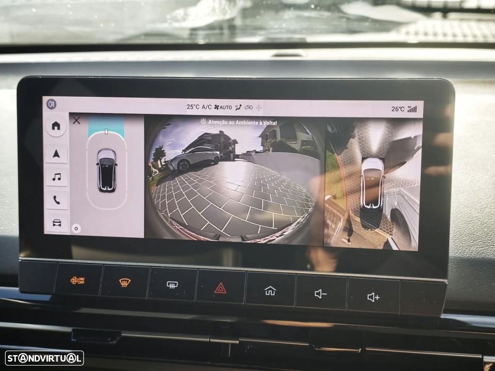 MG MG4 64 kWh Luxury - 11