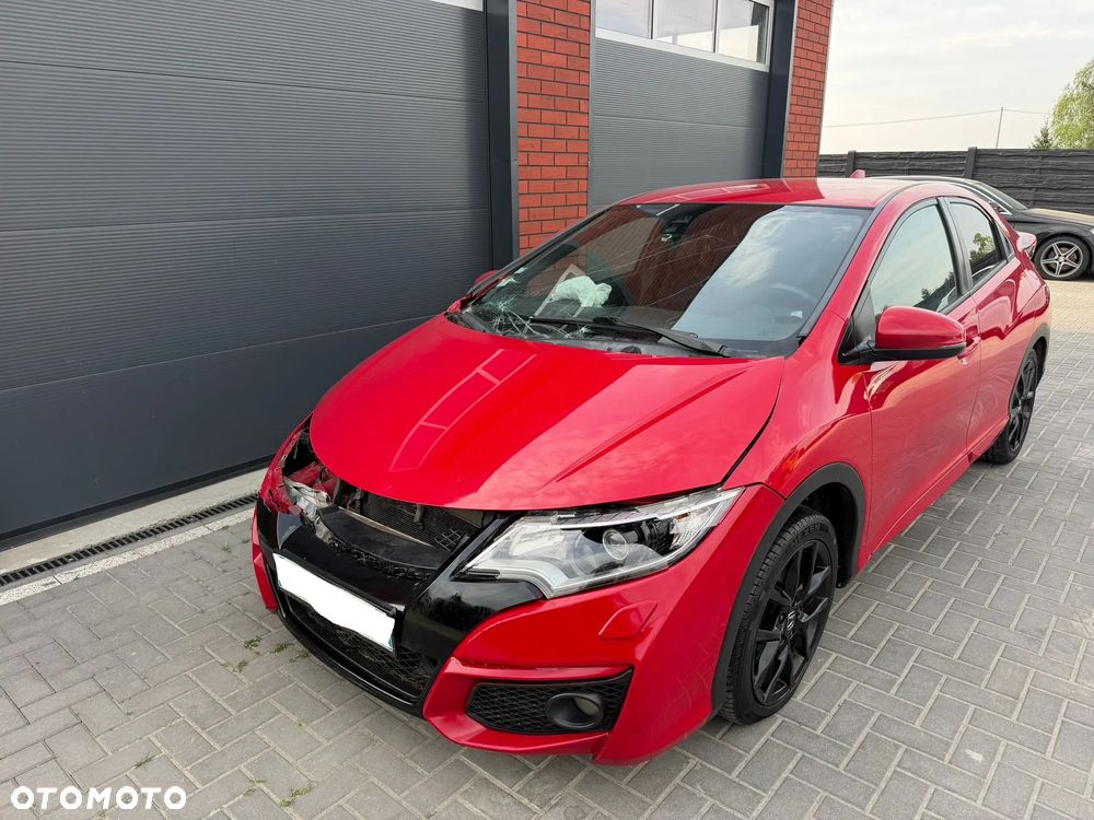Honda Civic 1.6 i-DTEC Executive Black Edition - 2