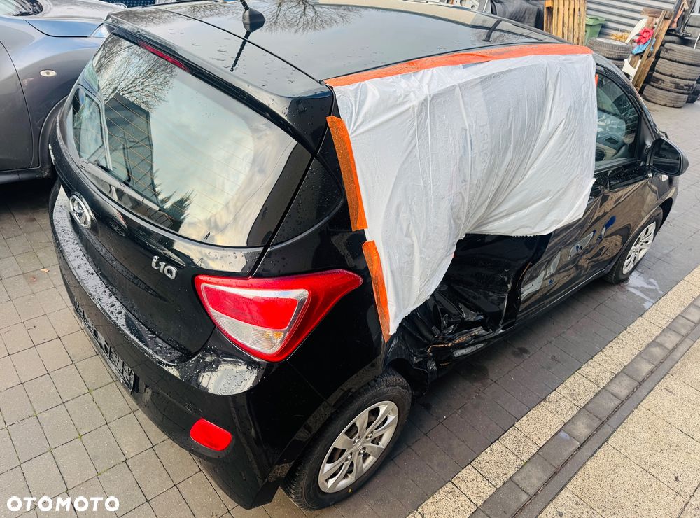 Hyundai i10 1.1 Premium - 13