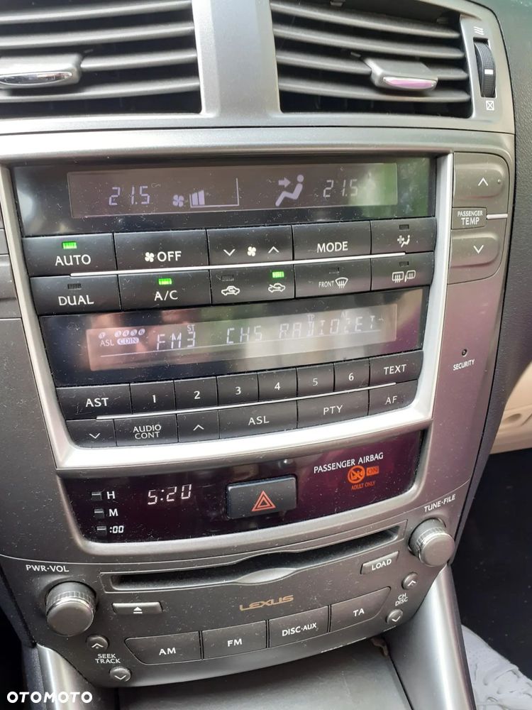 Lexus IS 220 D Comfort - 1