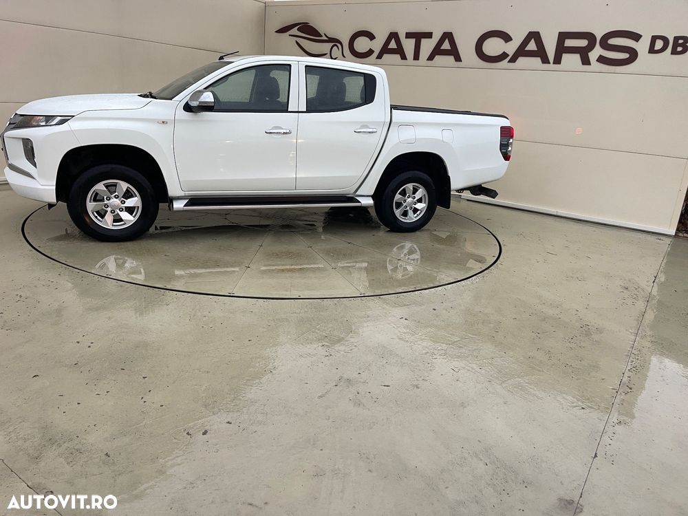 Mitsubishi L200 Double Cab 2.2 DI-D M/T Intense - 6