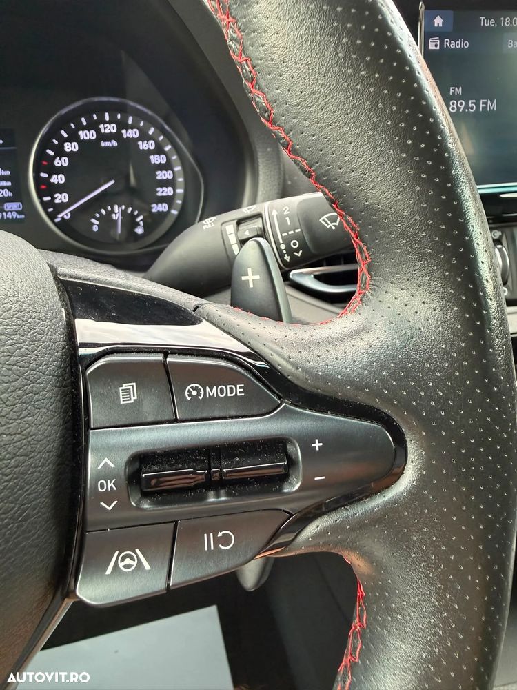 Hyundai i30 1.5 T-GDI 48V-Hybrid DCT N-Line - 17