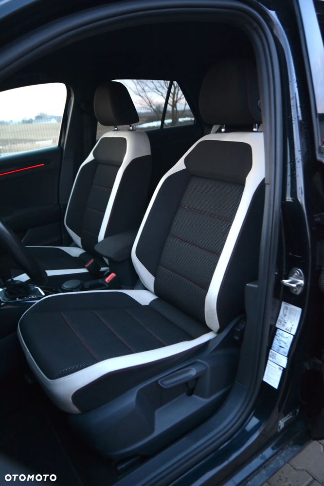 Volkswagen T-Roc 1.5 TSI ACT OPF DSG IQ.DRIVE - 19