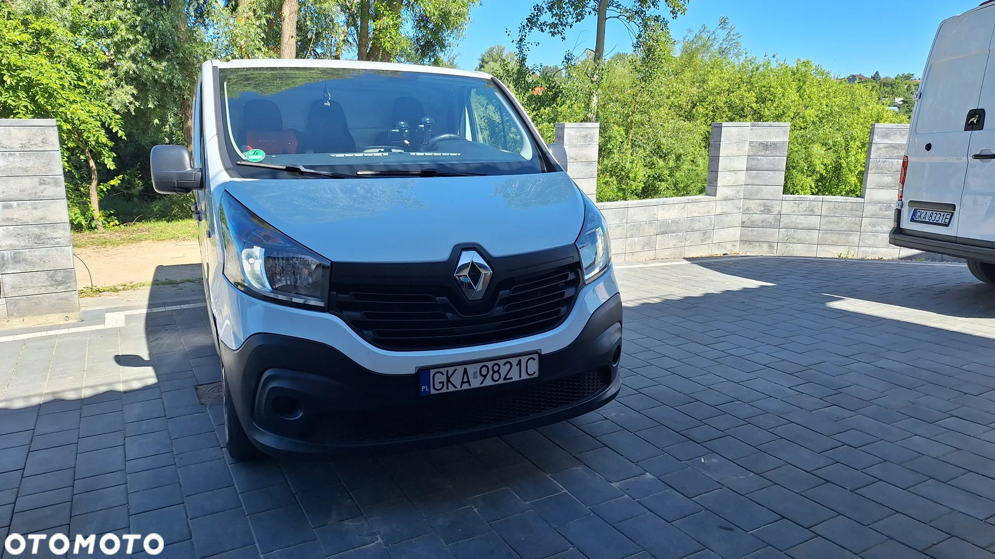 Renault Trafic - 16