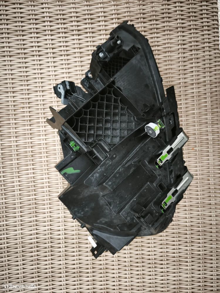 Farol esquerdo full Led BMW serie 2 G42 - 5A320E5 - 7