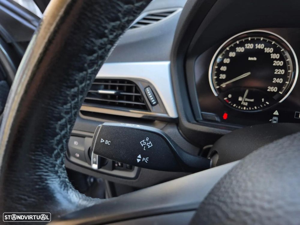 BMW X1 16 d sDrive - 21