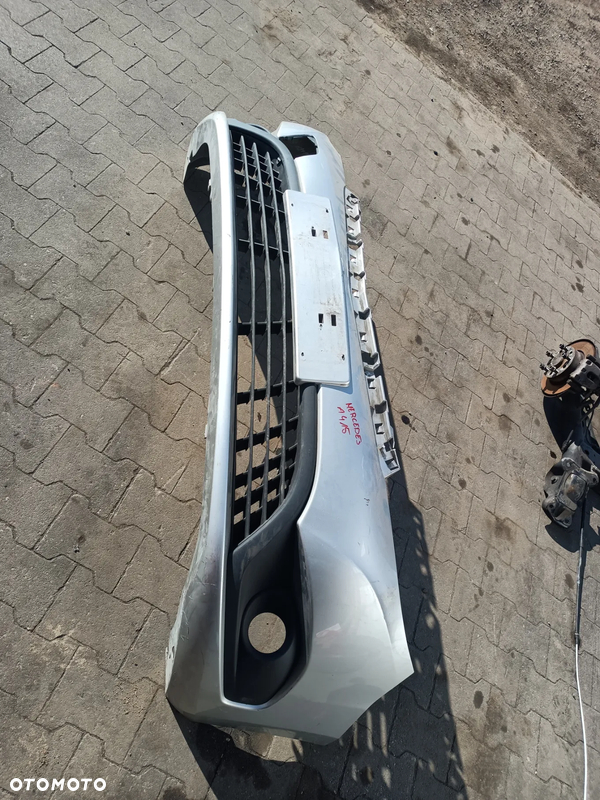 ZDERZAK PRZÓD MERCEDES CITAN A415