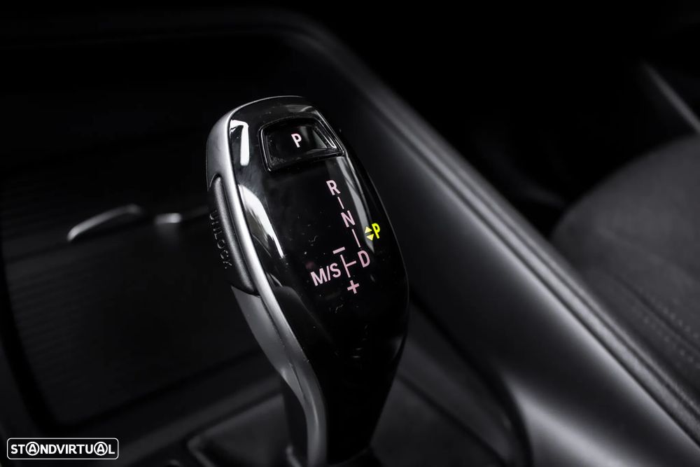 BMW X1 16 d sDrive Auto - 26