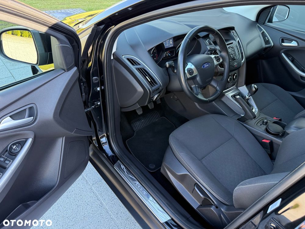 Ford Focus 1.0 EcoBoost Start-Stopp-System Champions Edition - 6