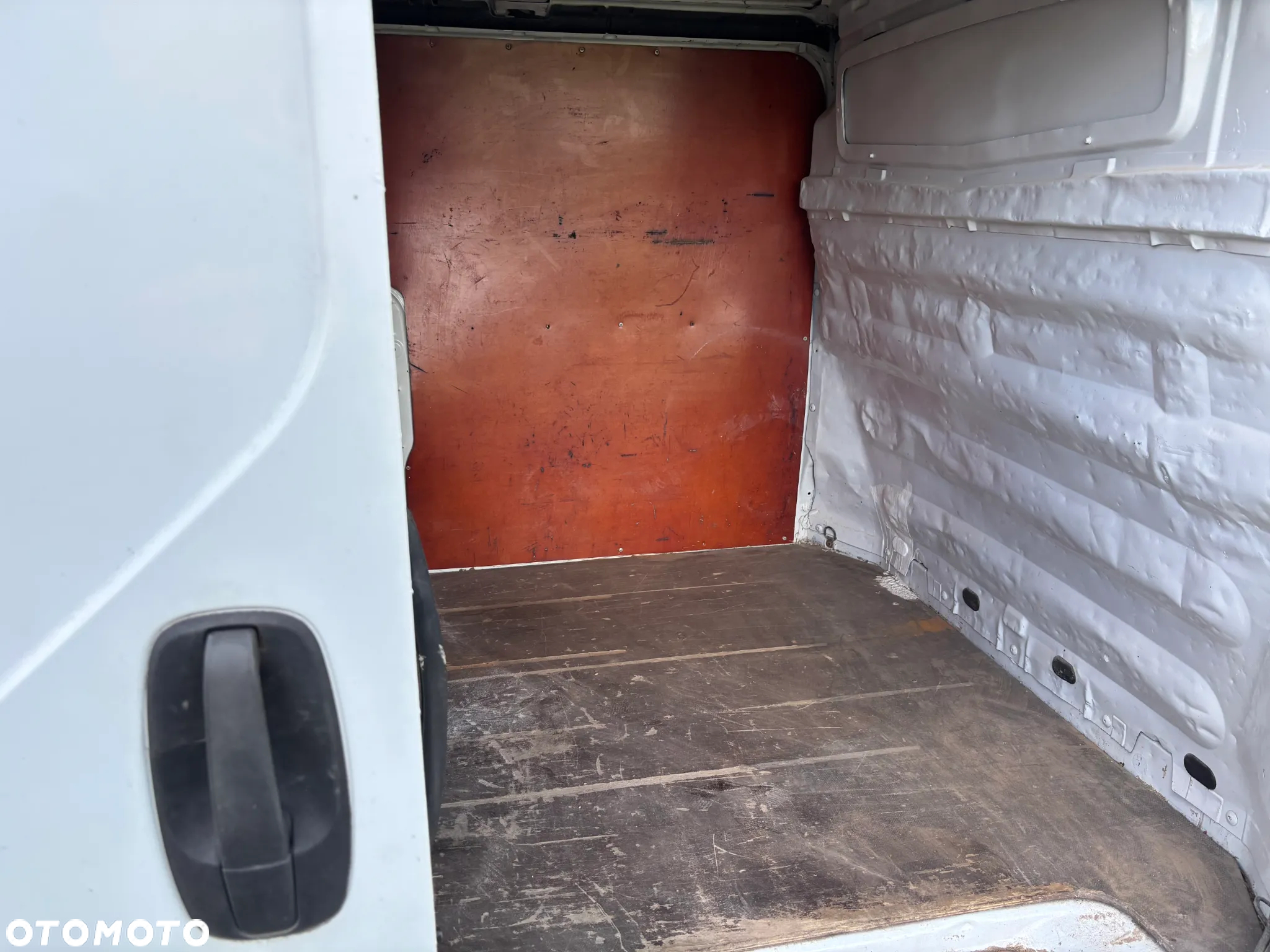Renault Trafic - 11