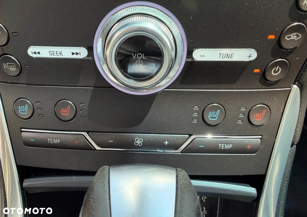 Ford Edge - 25