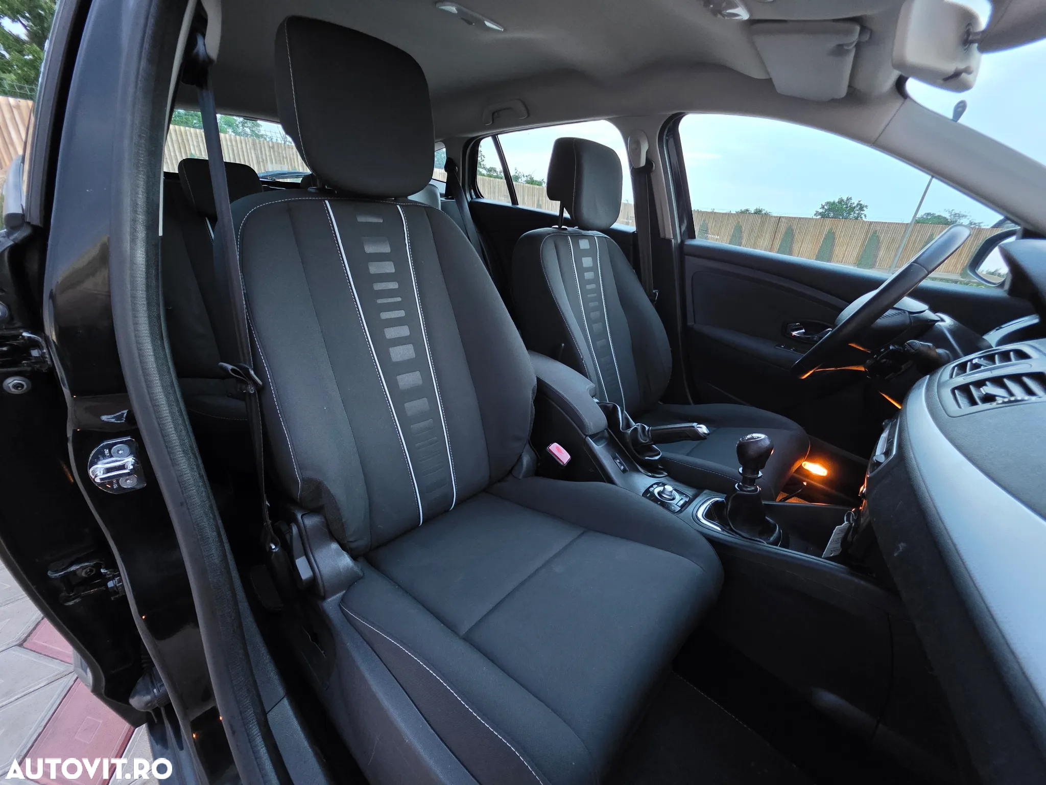 Renault Megane ENERGY dCi 130 INTENS - 21