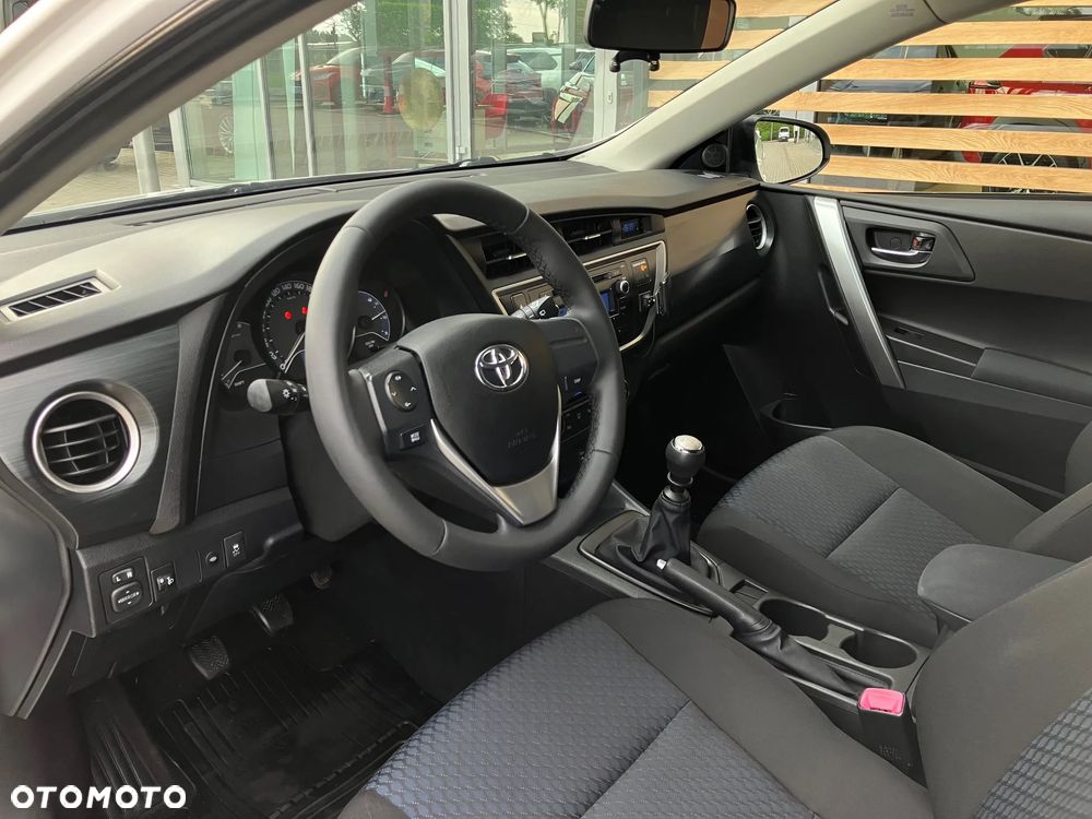 Toyota Auris 1.6 Active - 25