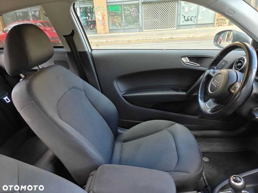 Audi A1 3-drzwiowe 1.6 TDI Ambition - 14